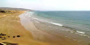 sable d' or ou plage d' ait swal: plage au sable d' or à taghazoute
