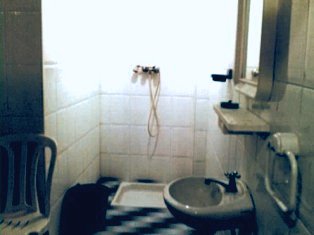 douche et toilette: appartement face mer